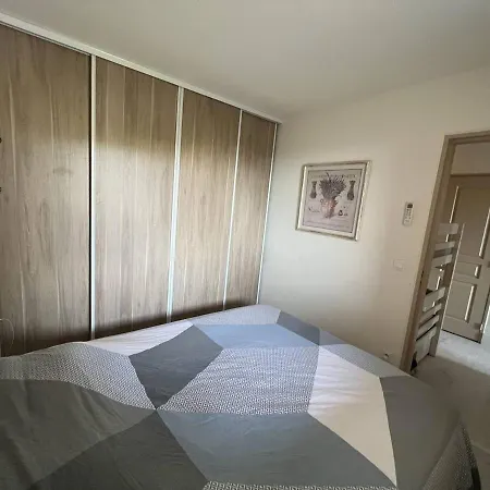 T2 Super Equipe Avec Terrasse, Piscine Et Climatisation - Fr-1-768-46 Apartment Les Issambres
